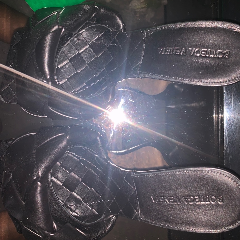 SOLD! Bottega Venetia black Lido mule - Picture 8 of 8